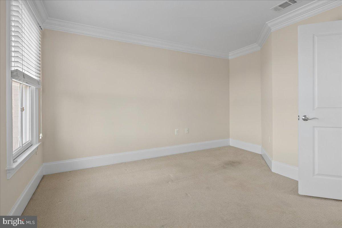 LIBERTY ROW - Residential