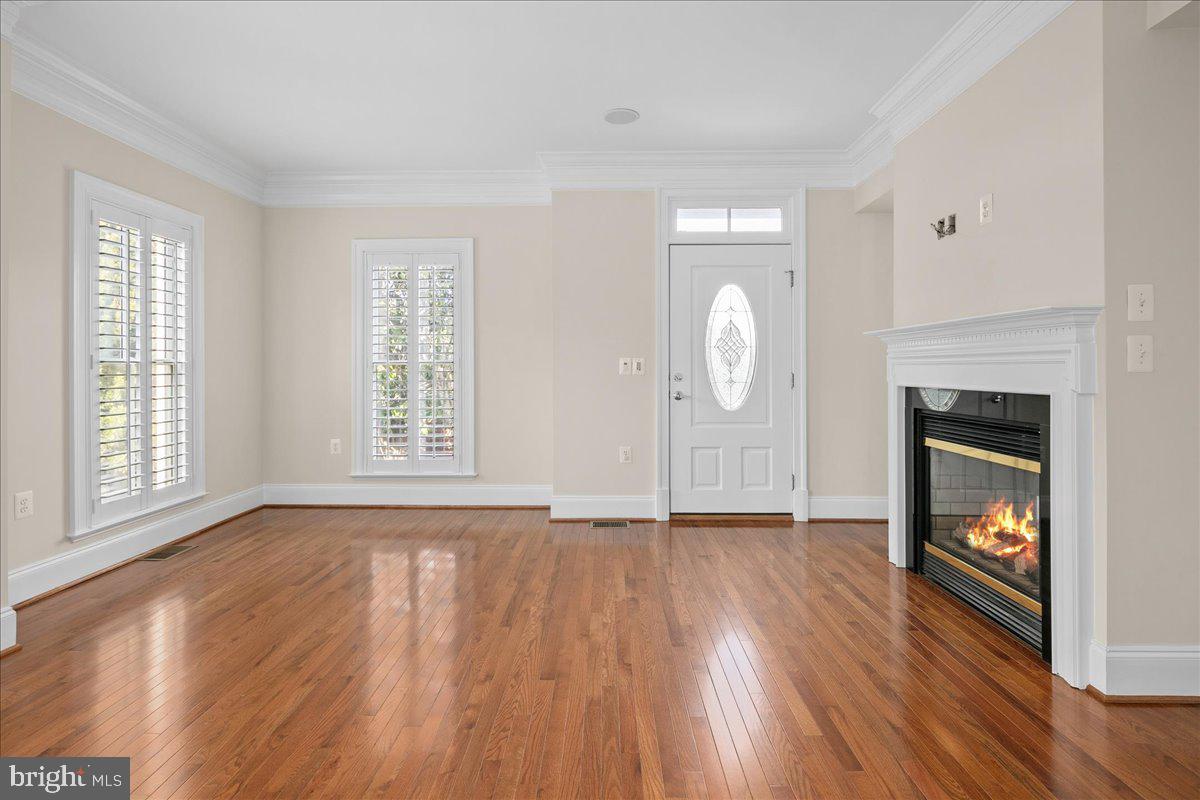 LIBERTY ROW - Residential