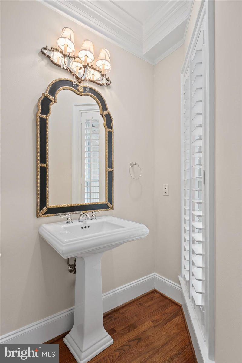 LIBERTY ROW - Residential