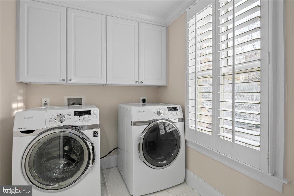 LIBERTY ROW - Residential