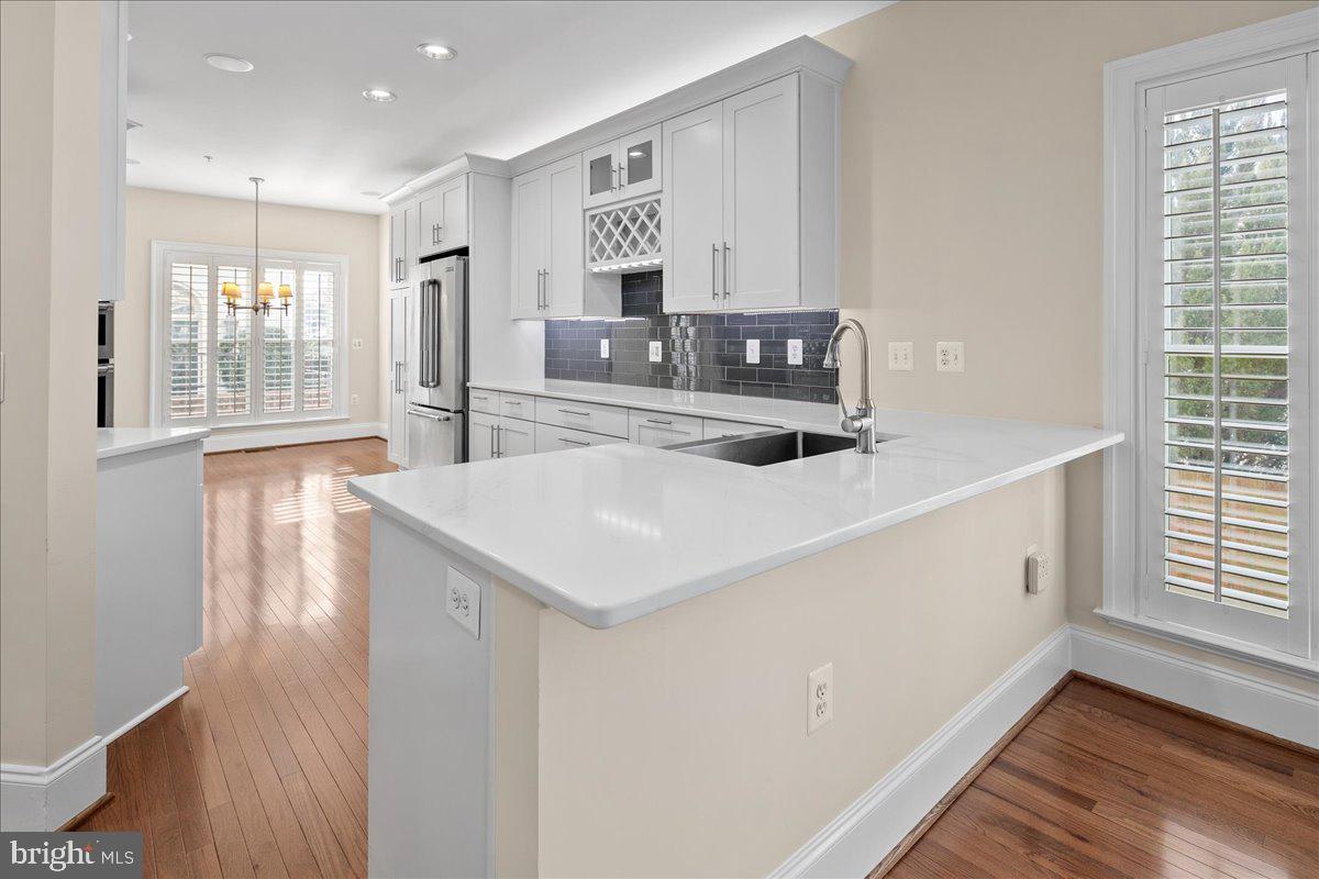 LIBERTY ROW - Residential