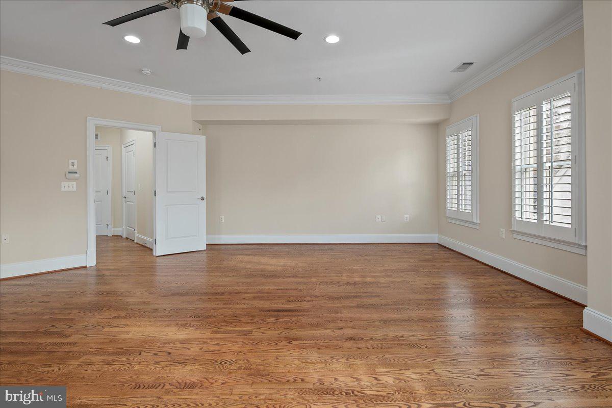 LIBERTY ROW - Residential