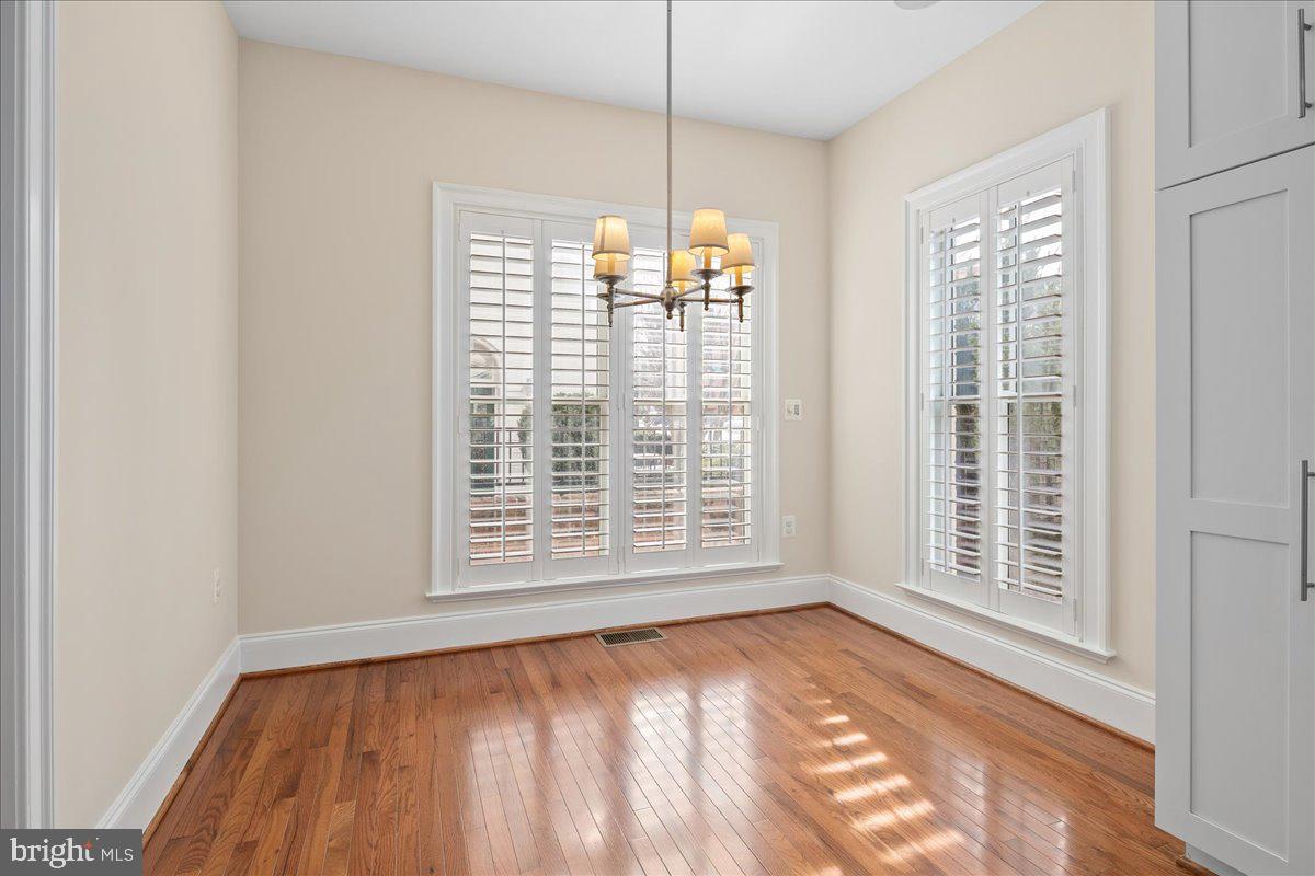 LIBERTY ROW - Residential