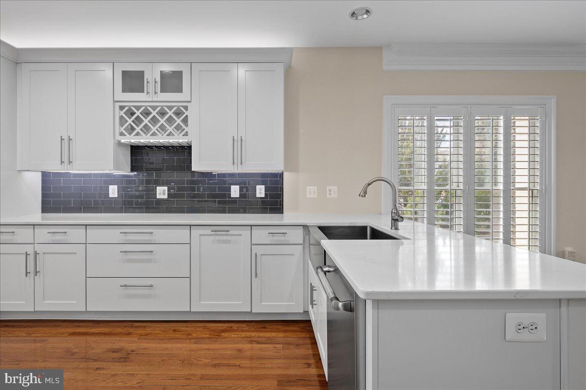 LIBERTY ROW - Residential