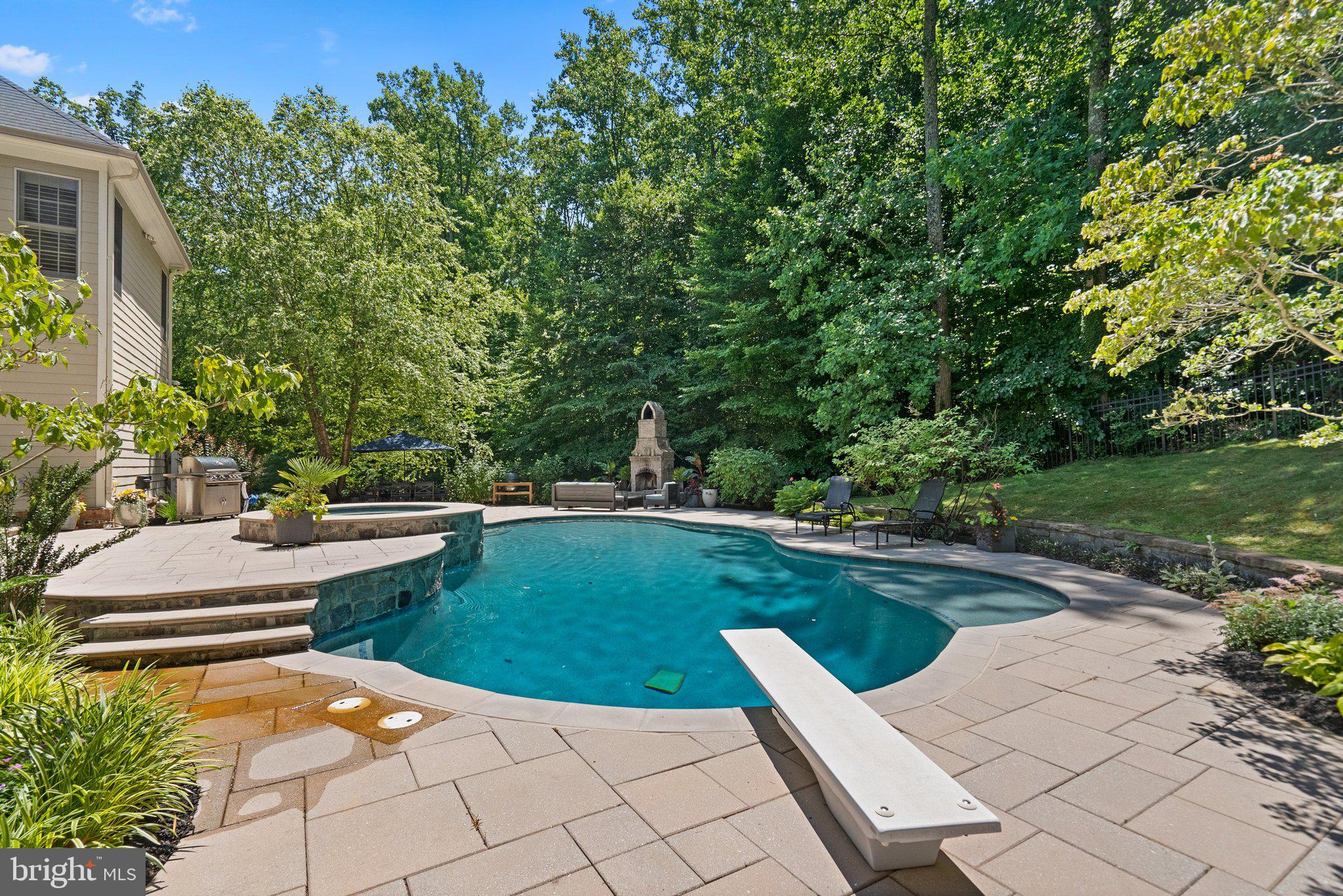 WYATTS HILL - Residential