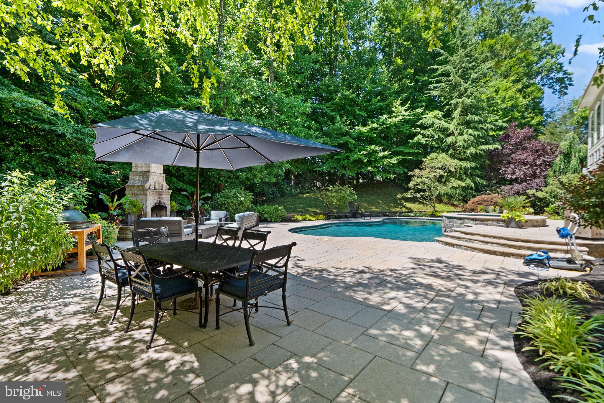 WYATTS HILL - Residential