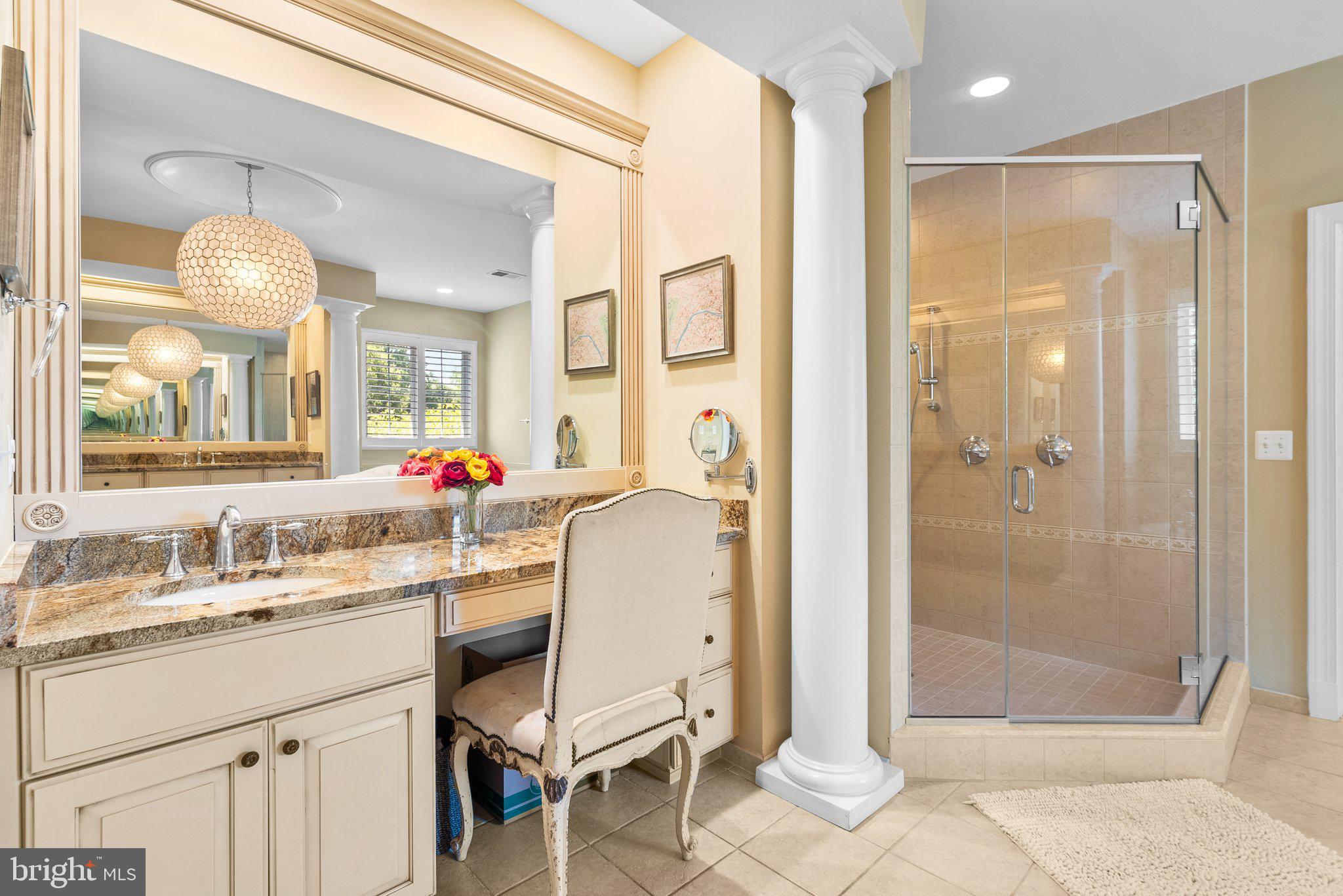 WYATTS HILL - Residential