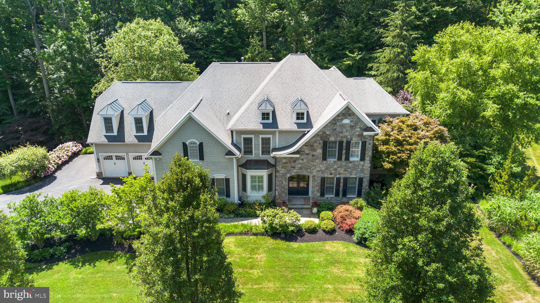 WYATTS HILL - Residential