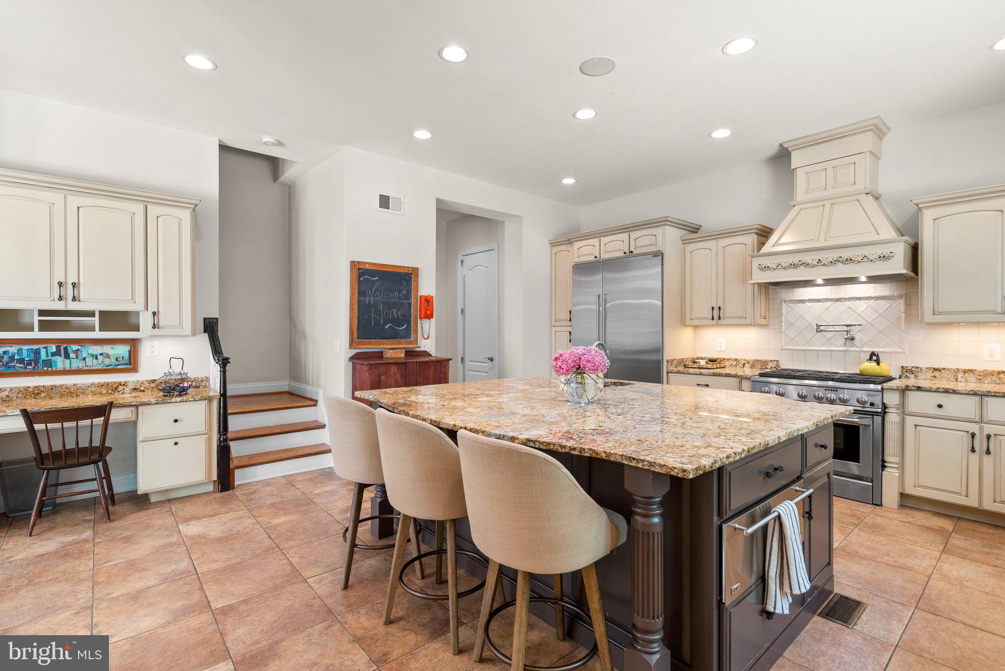 WYATTS HILL - Residential