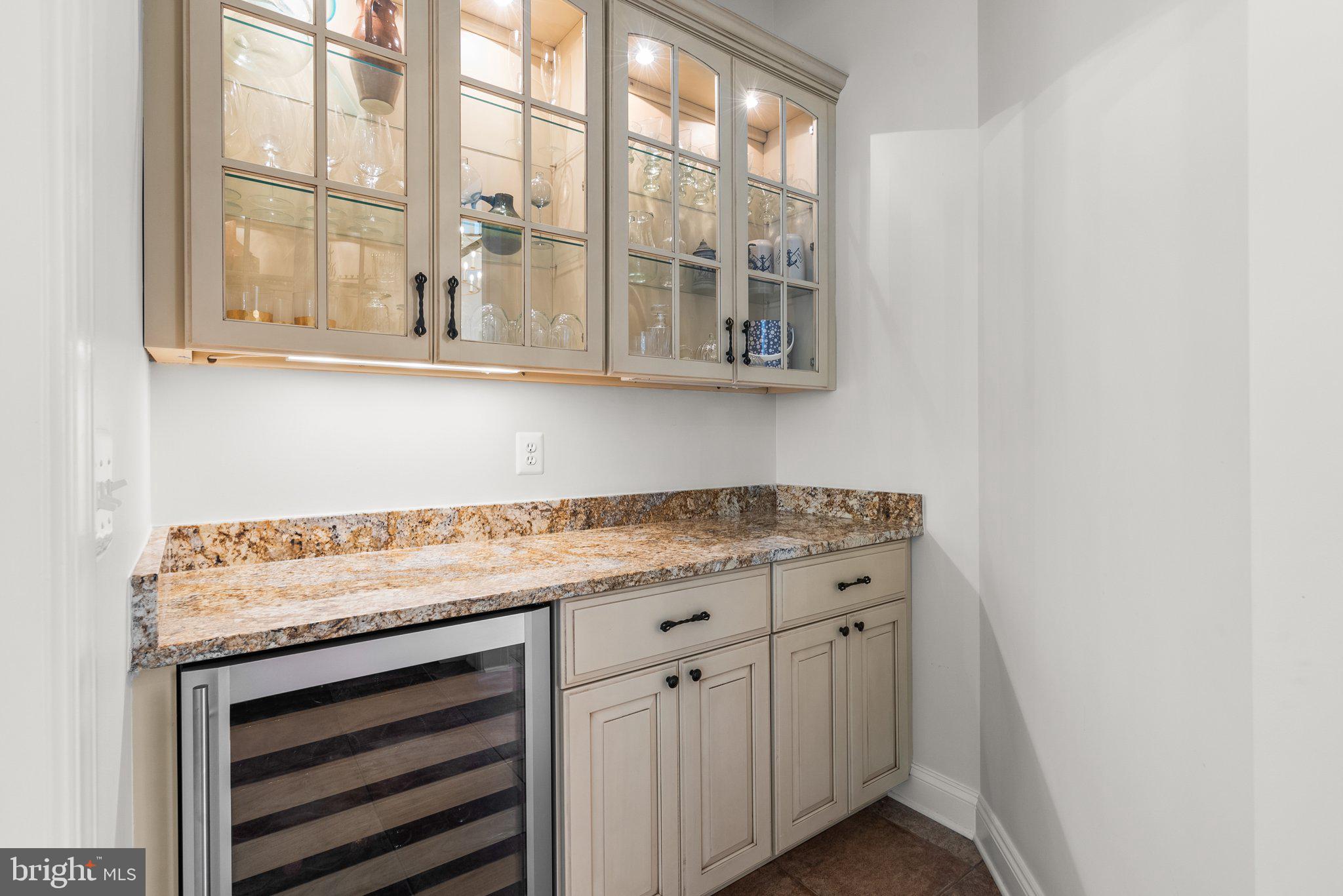 WYATTS HILL - Residential