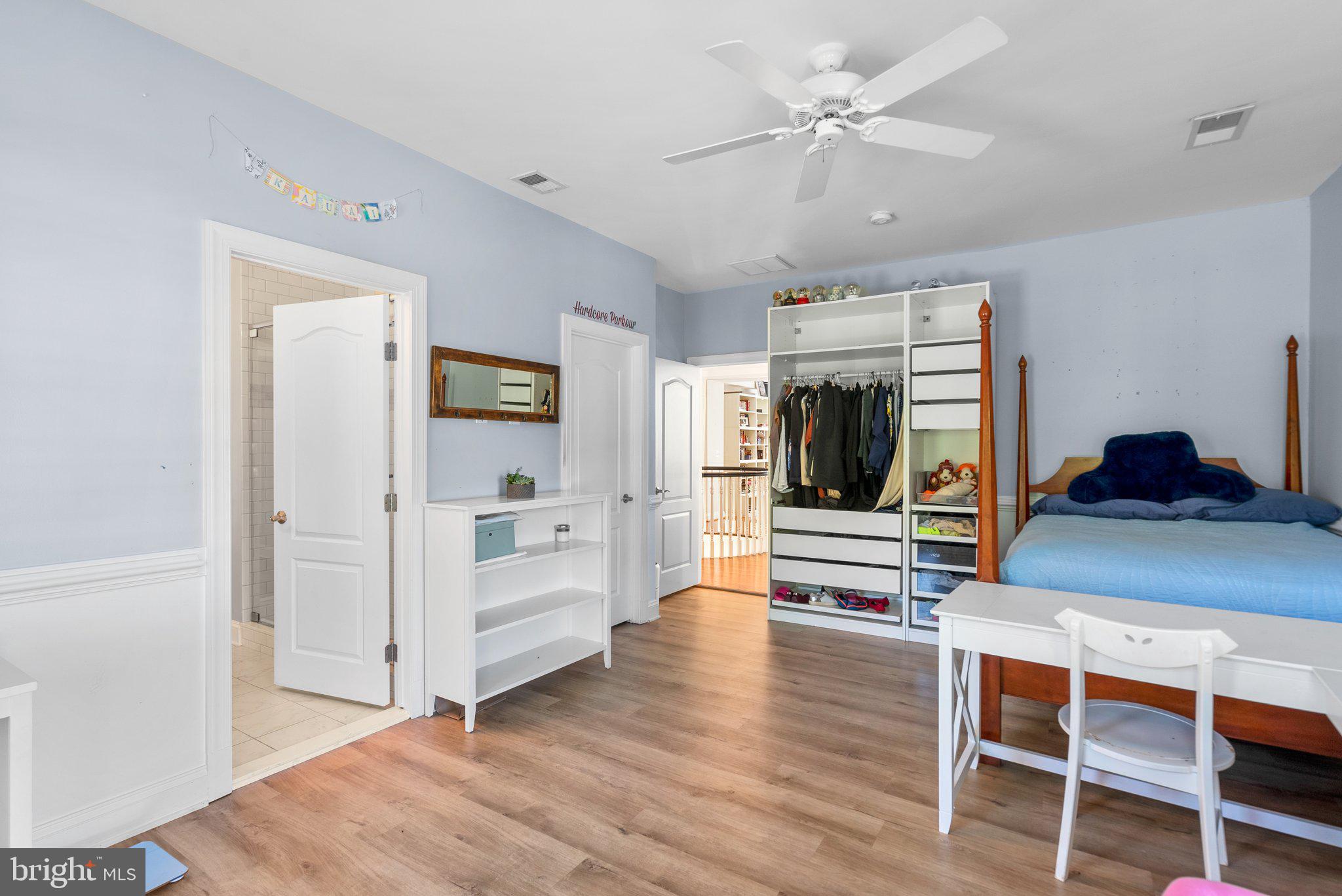 WYATTS HILL - Residential