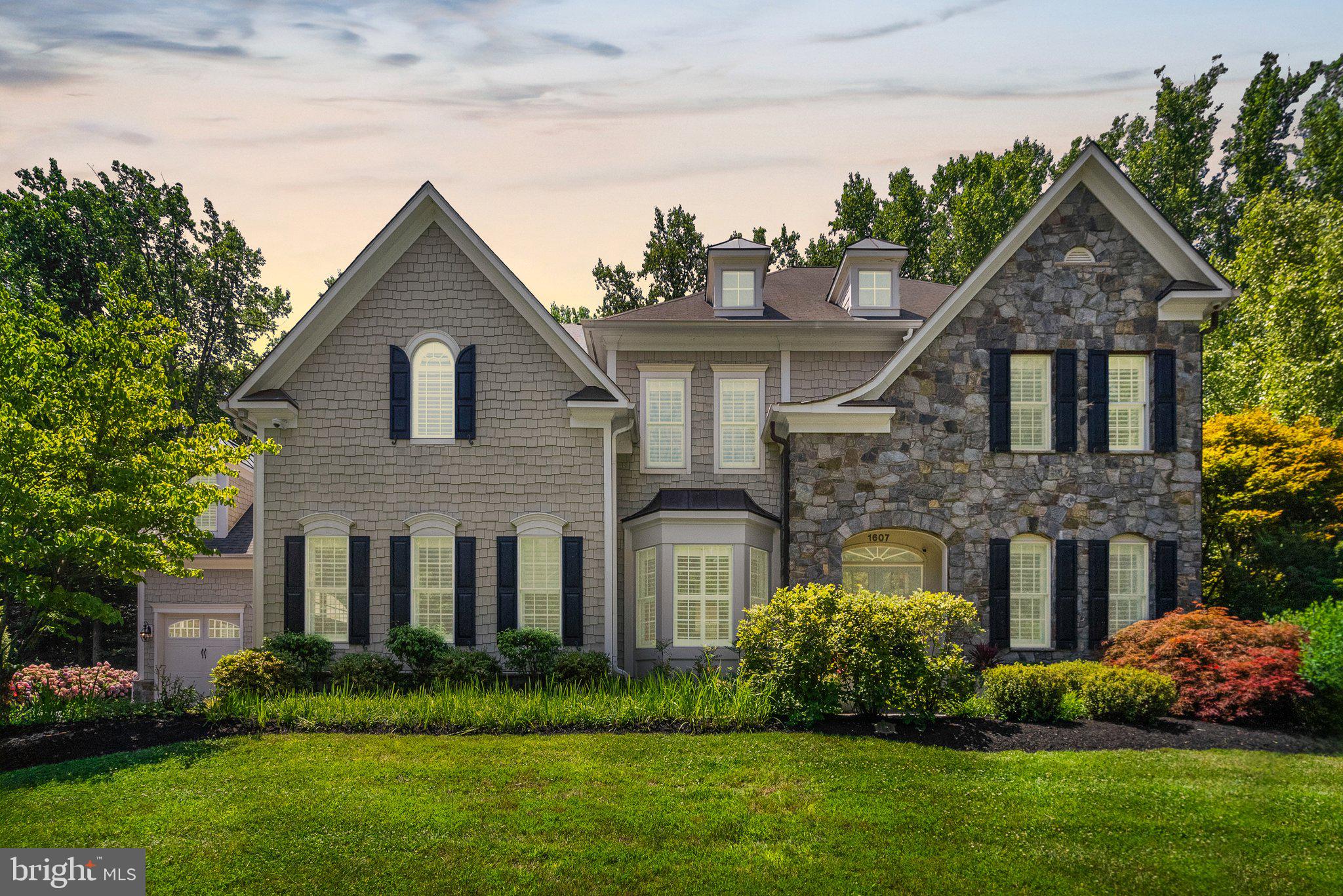 WYATTS HILL - Residential