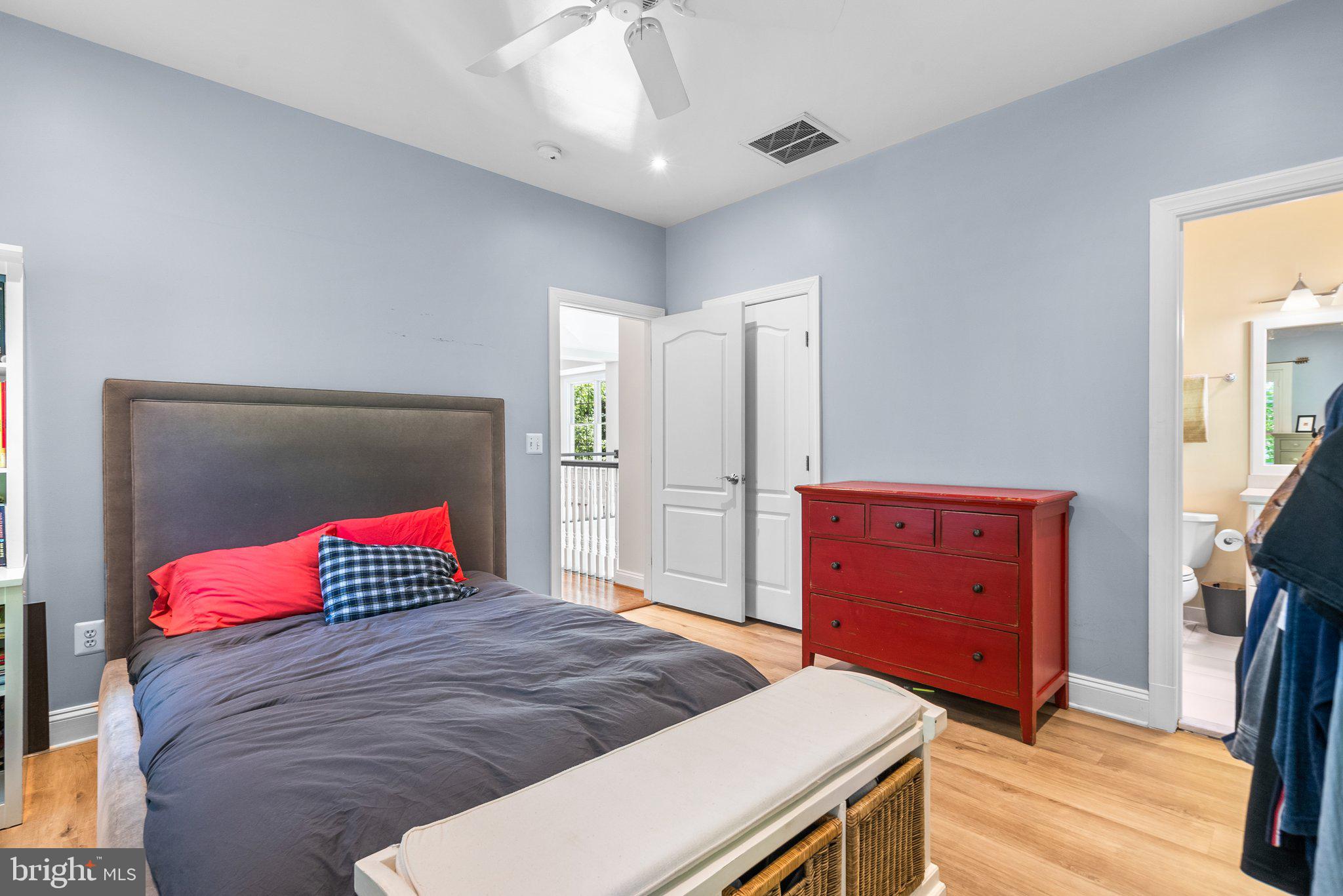 WYATTS HILL - Residential