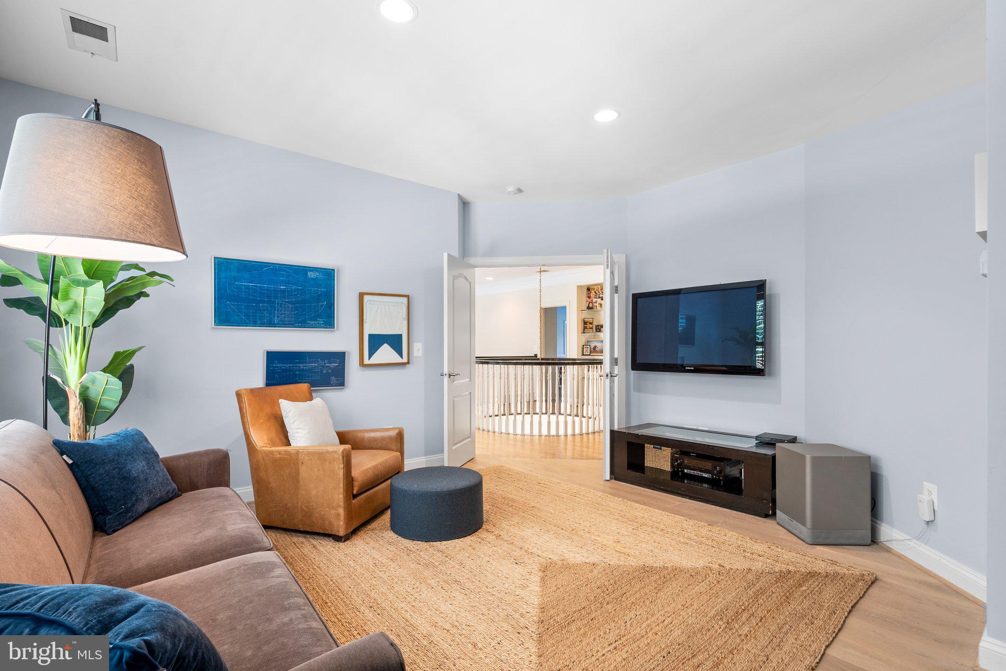 WYATTS HILL - Residential