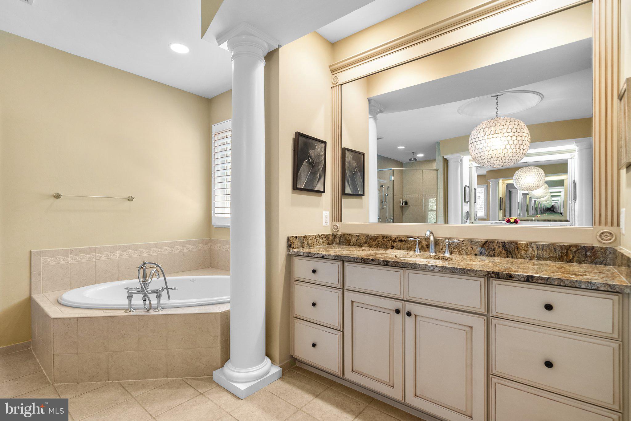 WYATTS HILL - Residential