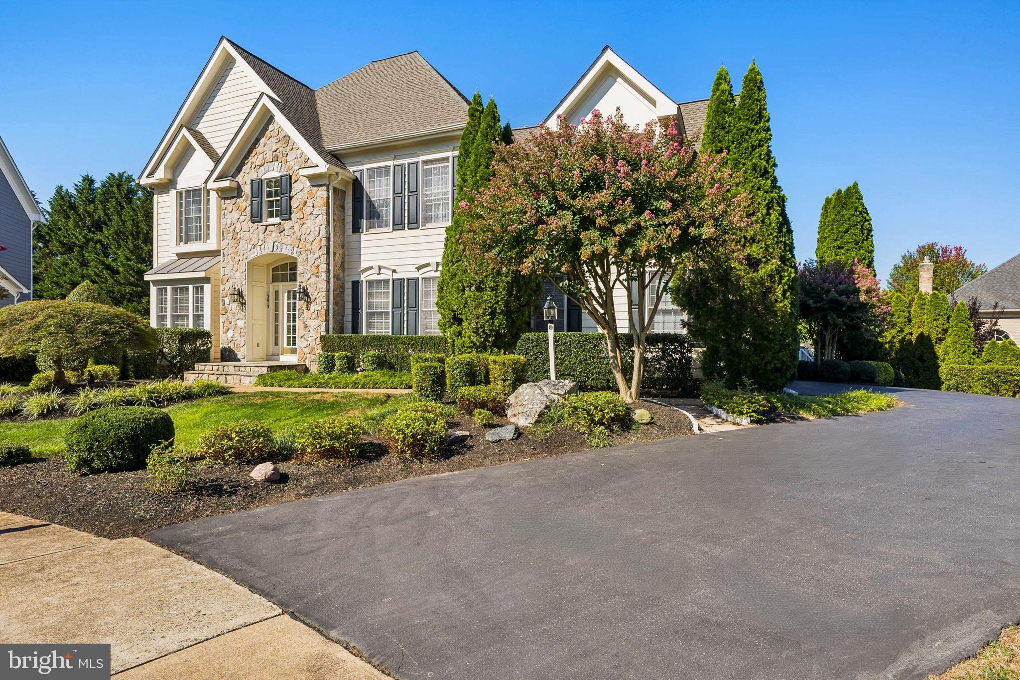 15013 RANSOM OAKS COURT