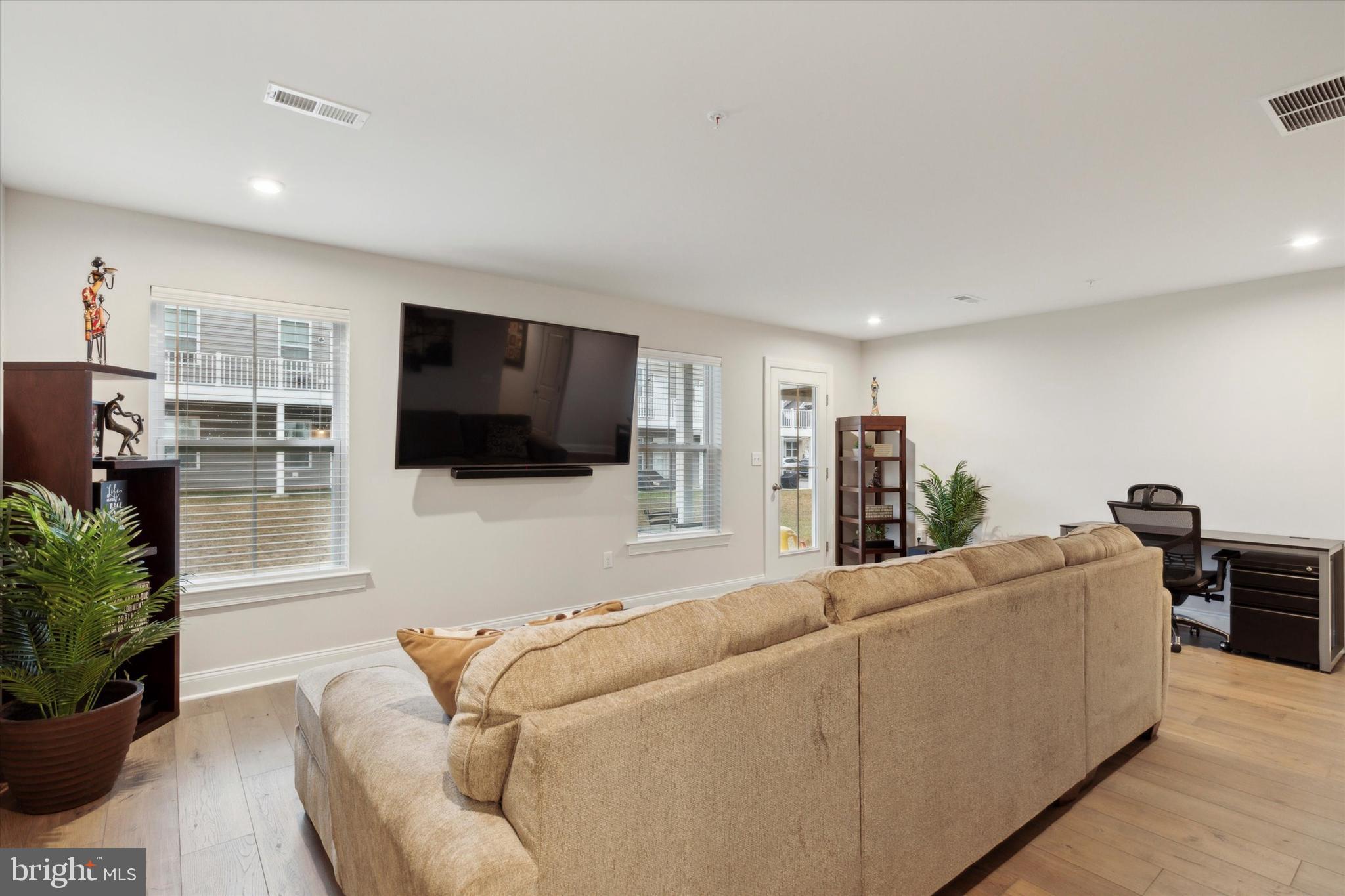 IRONWOOD - Residential