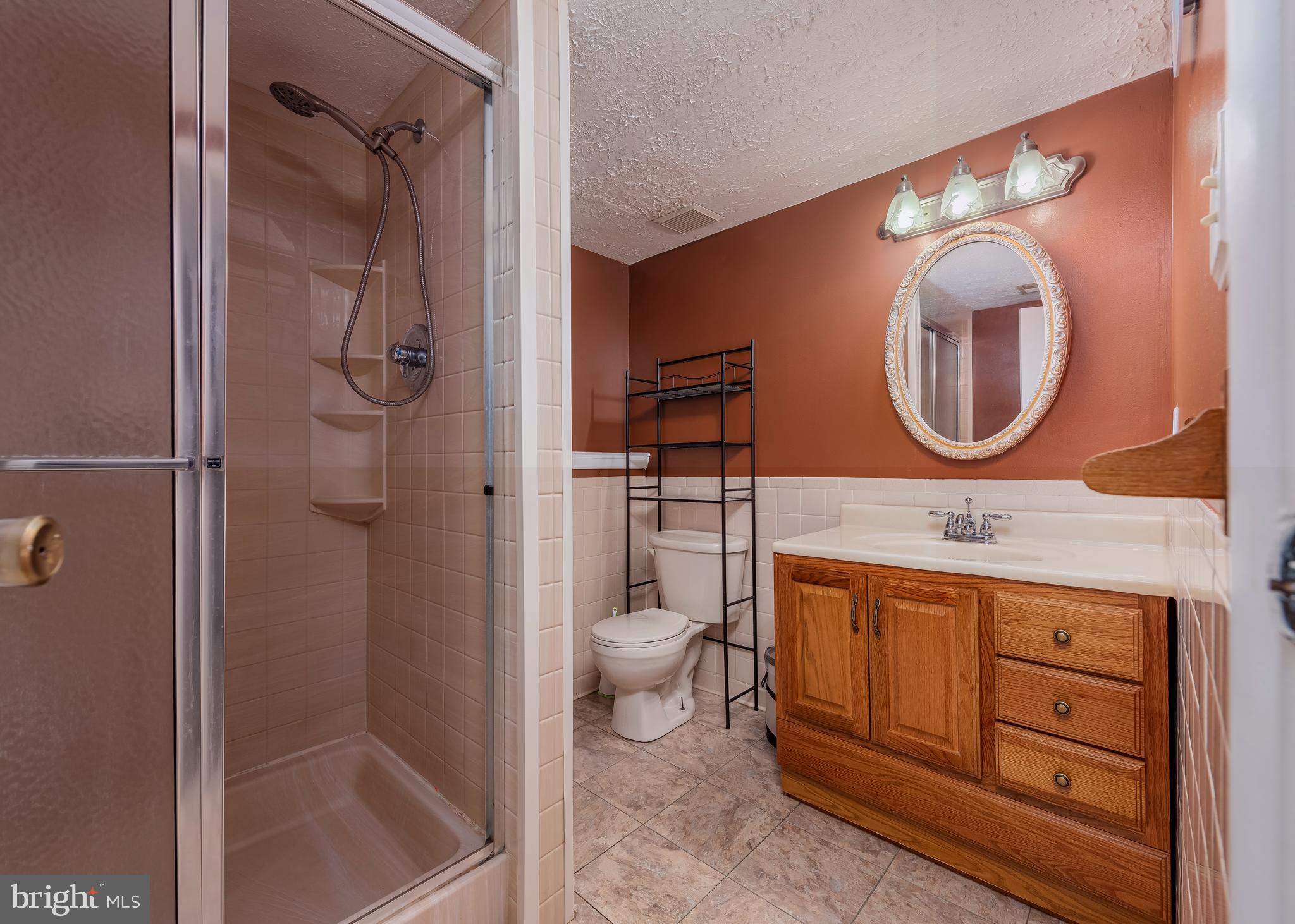 PROSPECT KNOLLS - Residential