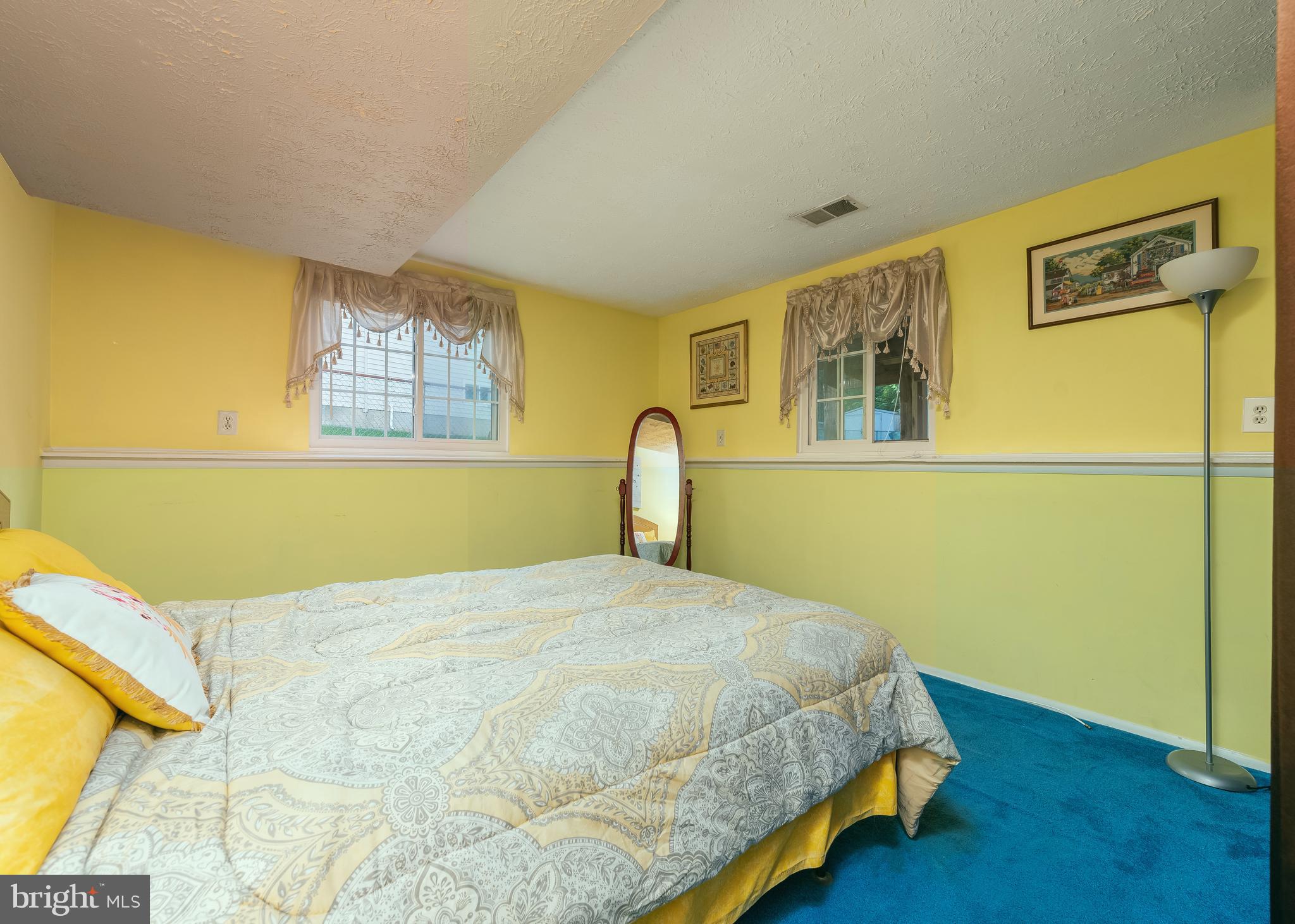 PROSPECT KNOLLS - Residential