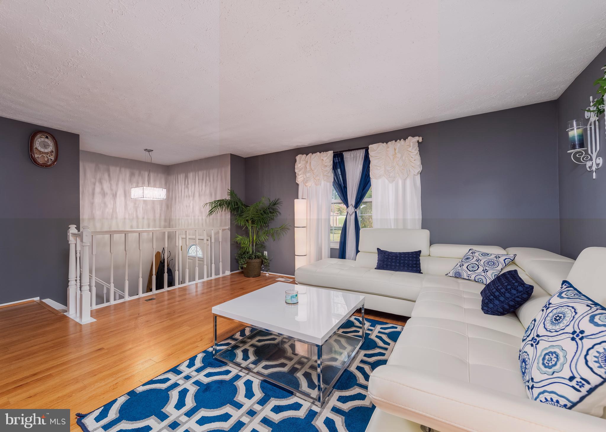 PROSPECT KNOLLS - Residential