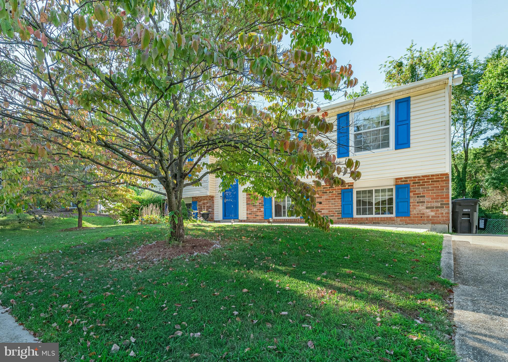 PROSPECT KNOLLS - Residential