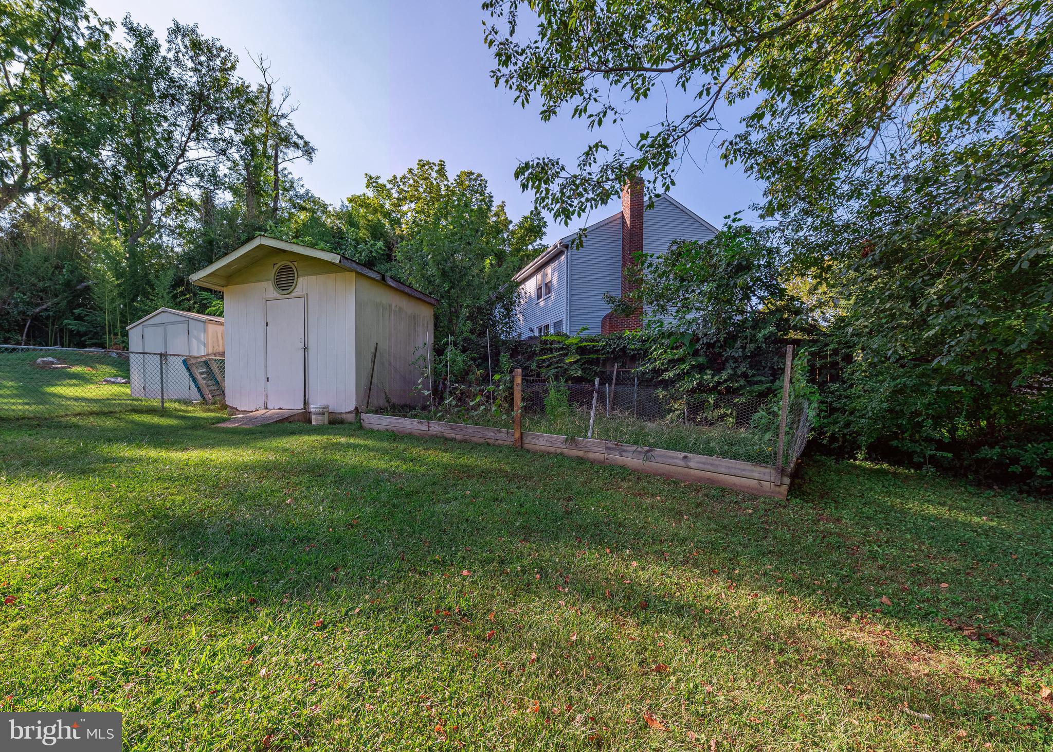 PROSPECT KNOLLS - Residential