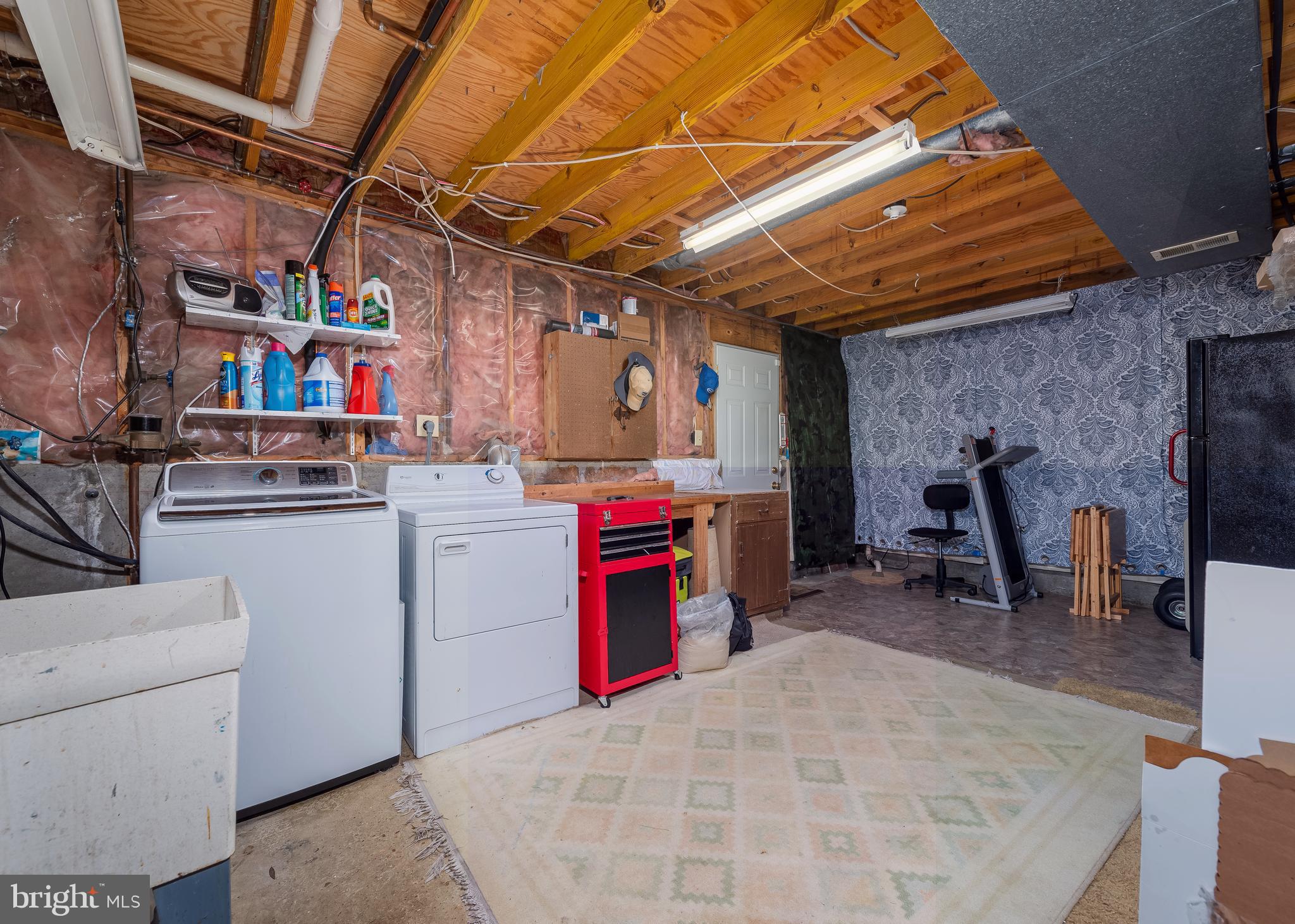 PROSPECT KNOLLS - Residential