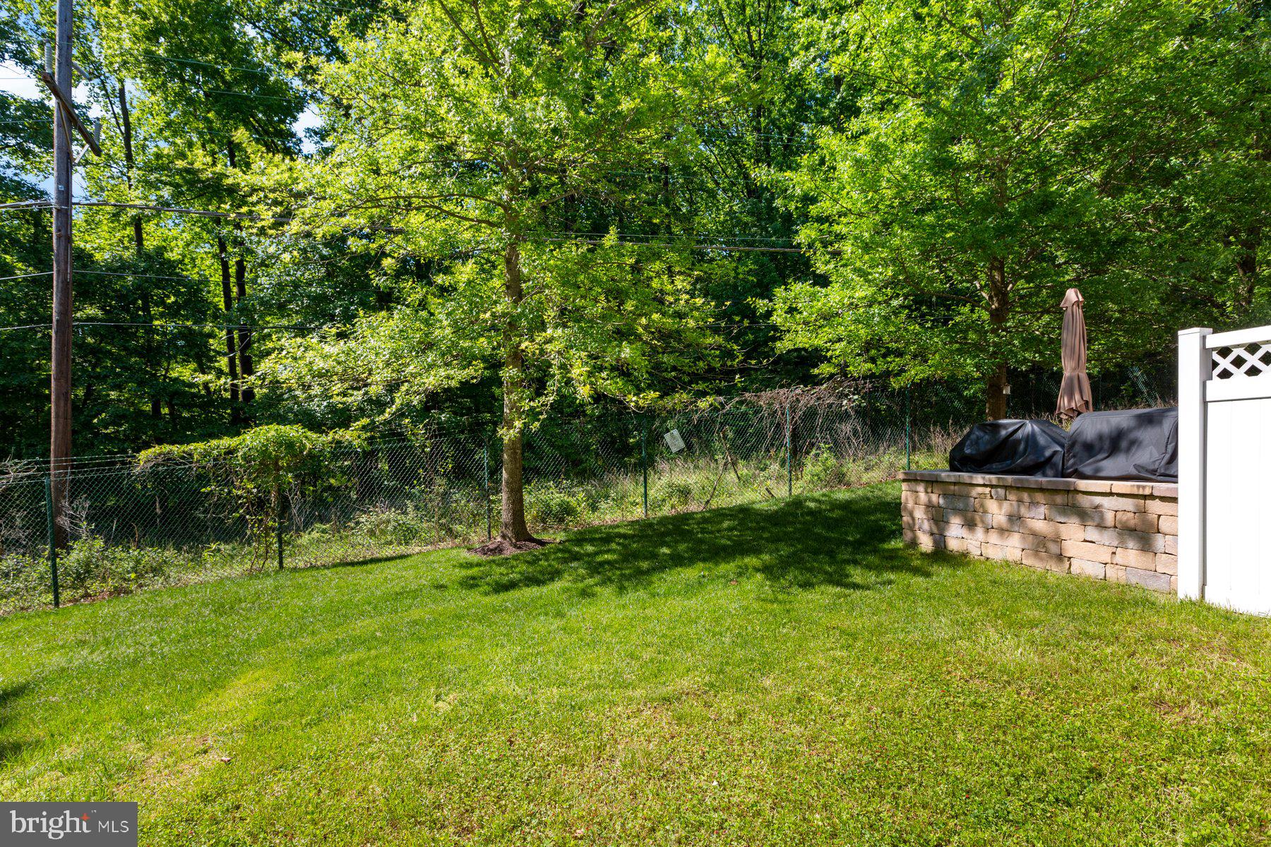 MONTGOMERY WHITE OAK - Residential