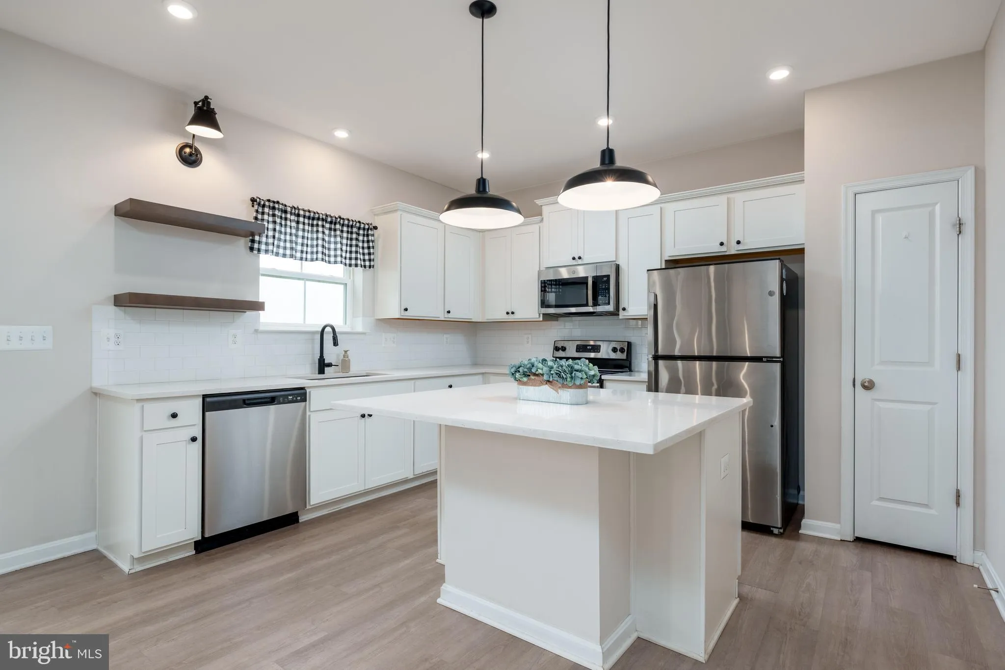 Felton, Delaware 19943, United States, 4 Bedrooms Bedrooms, ,3 BathroomsBathrooms,Residential,Contingent,148931