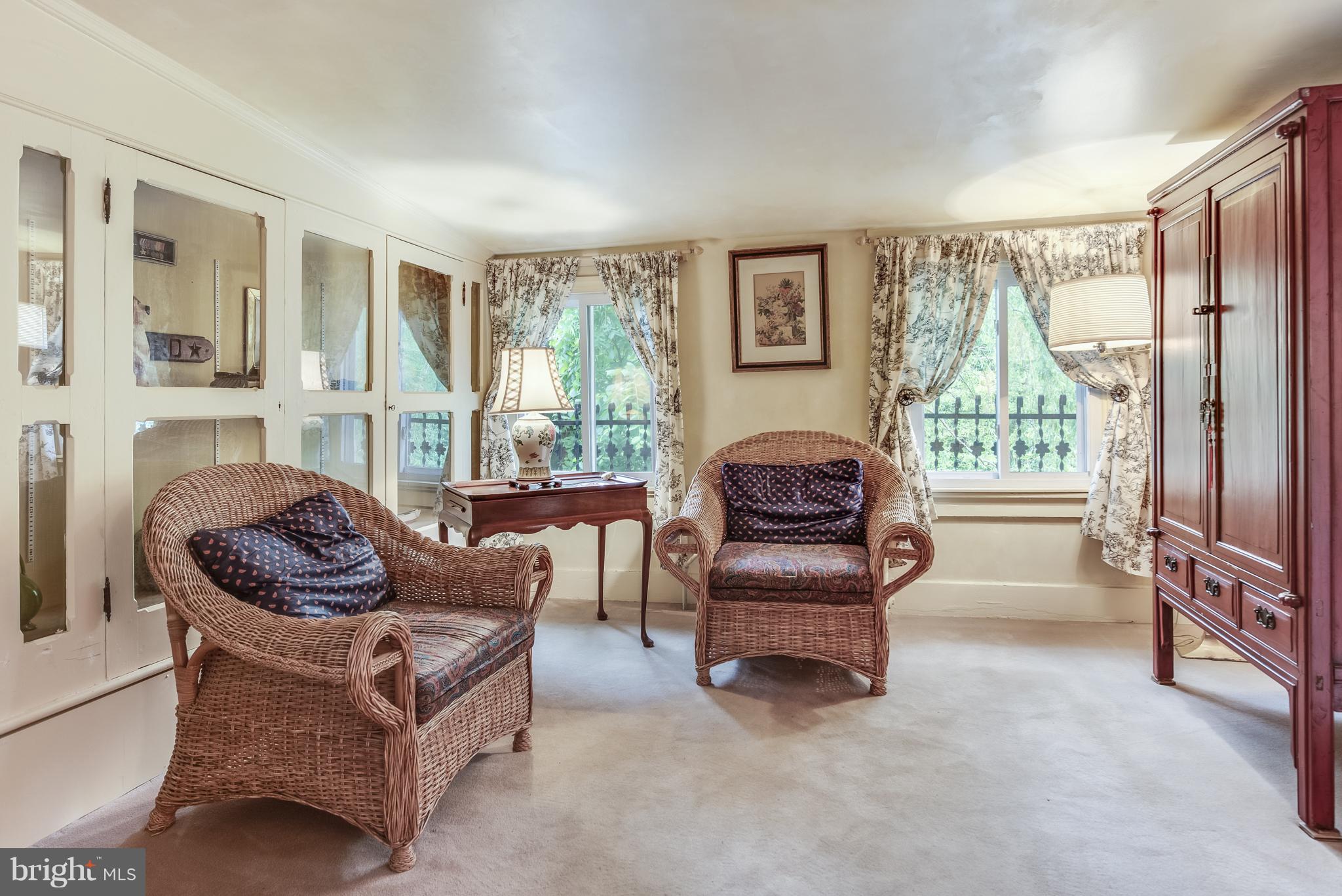 HISTORIC DISTRICT - Residential