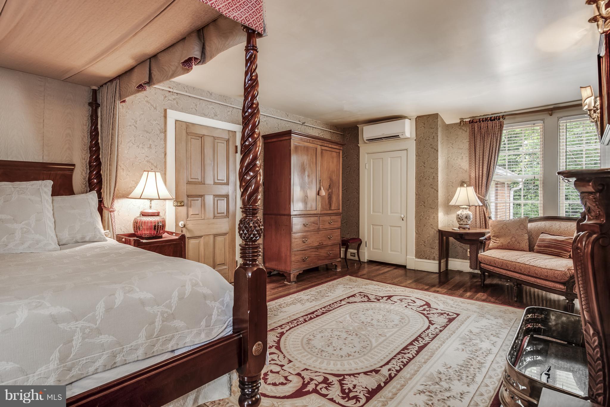 HISTORIC DISTRICT - Residential