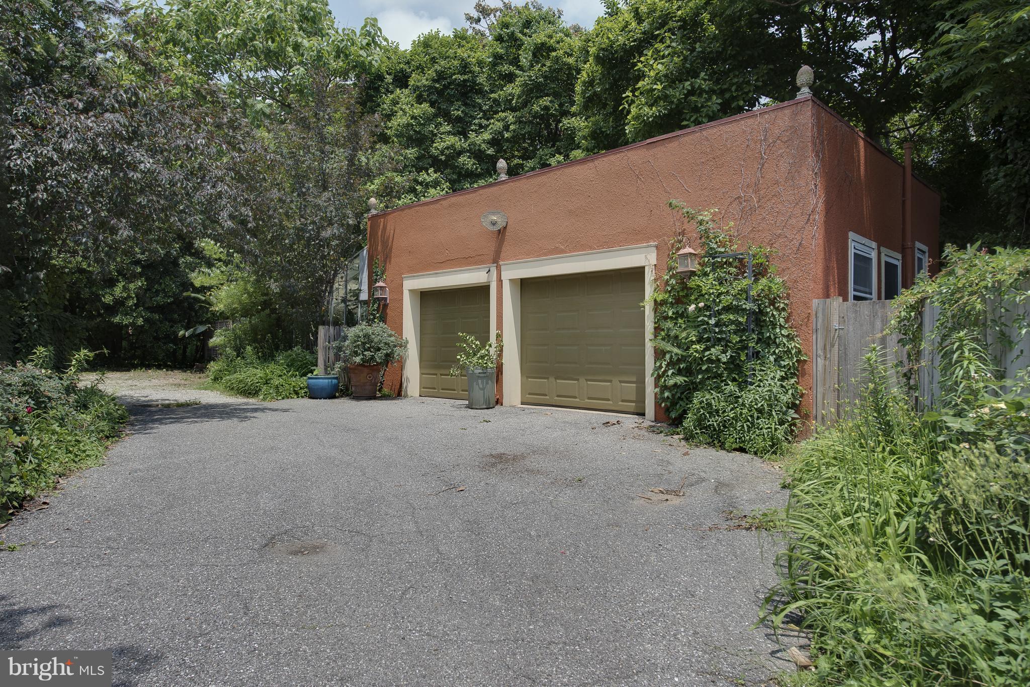 HISTORIC DISTRICT - Residential