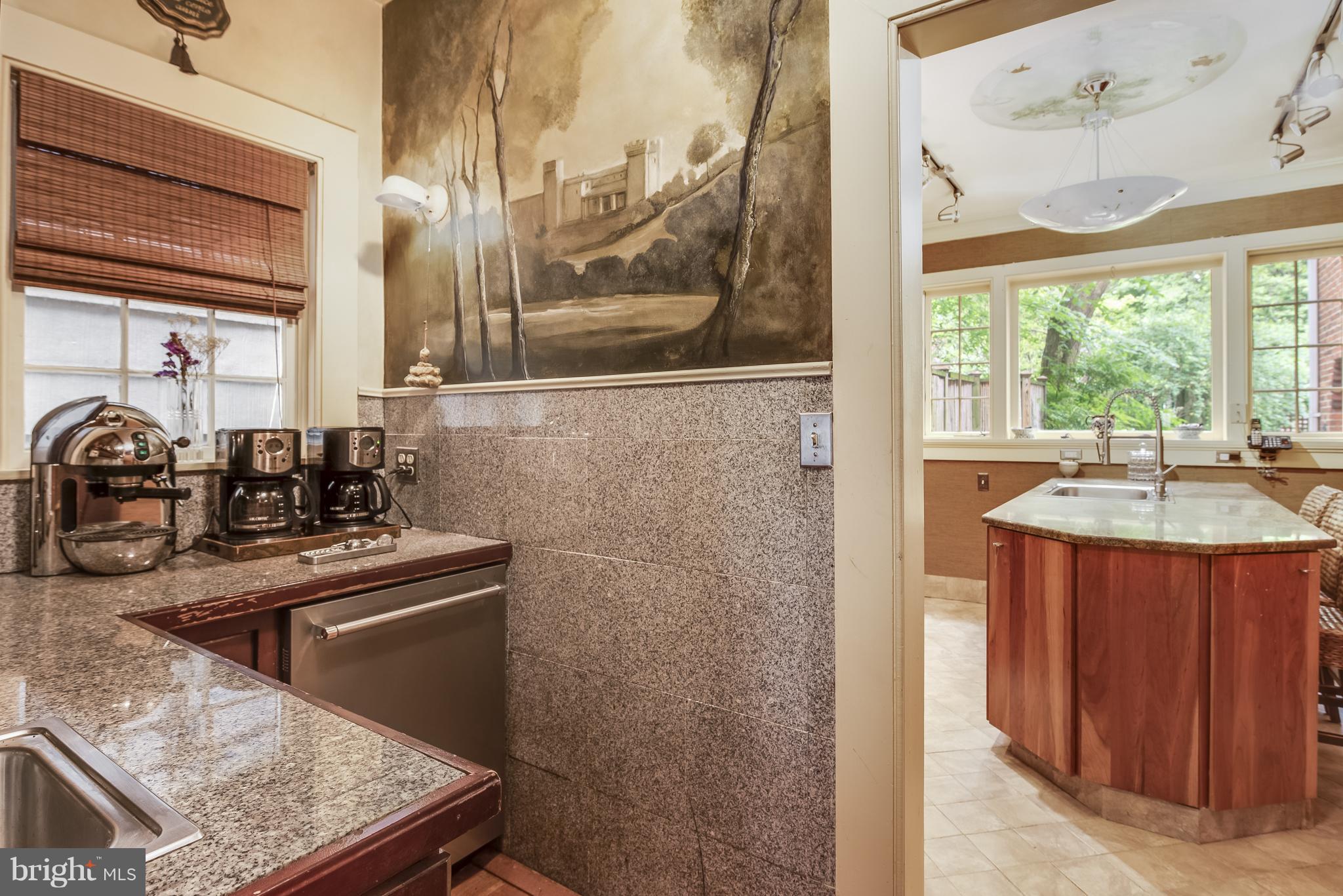 HISTORIC DISTRICT - Residential