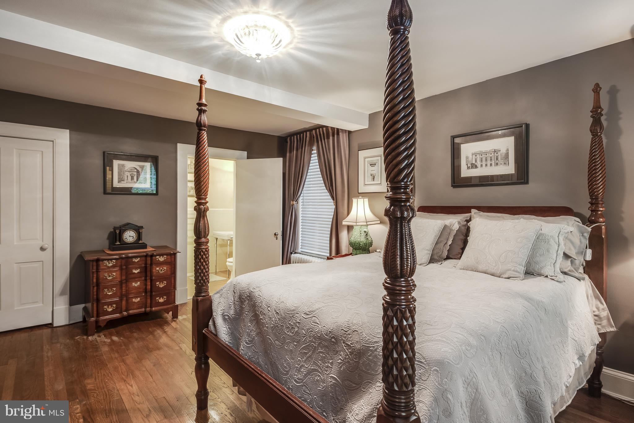 HISTORIC DISTRICT - Residential