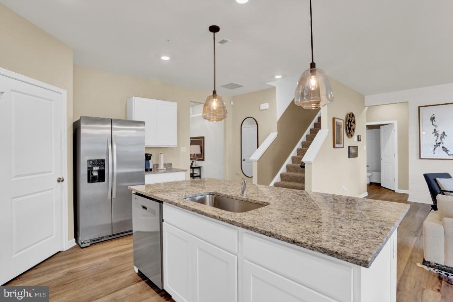 RED HILL - Residential