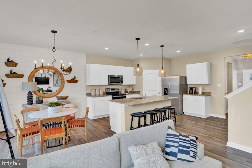 RED HILL - Residential