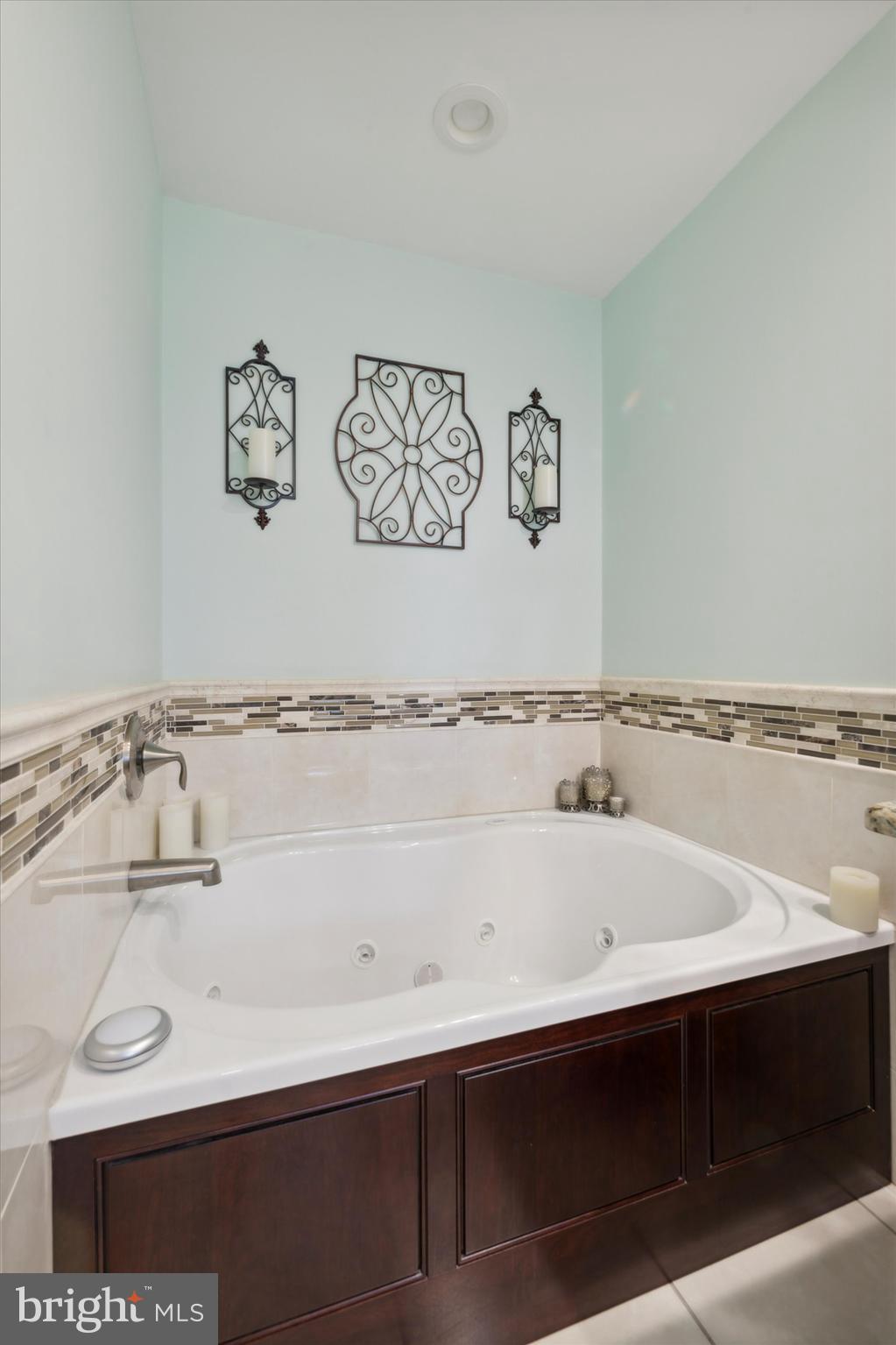 DARLINGTON WOODS - Residential