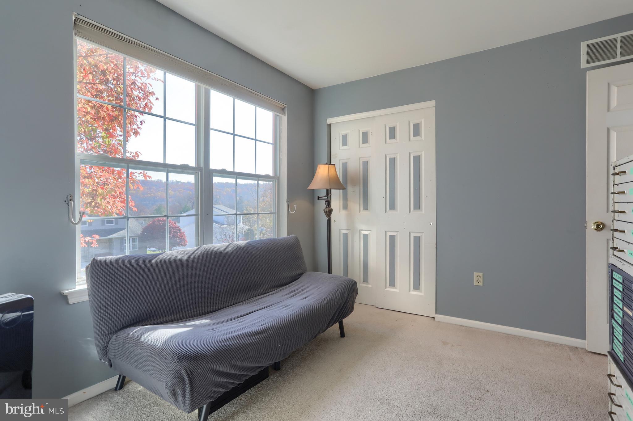 FURNACE KNOLL - Residential