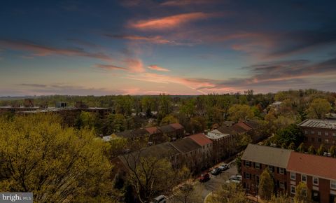 Photo of 3101 New Mexico Avenue NW #1001, WASHINGTON, DC 20016 (MLS # DCDC2254616)