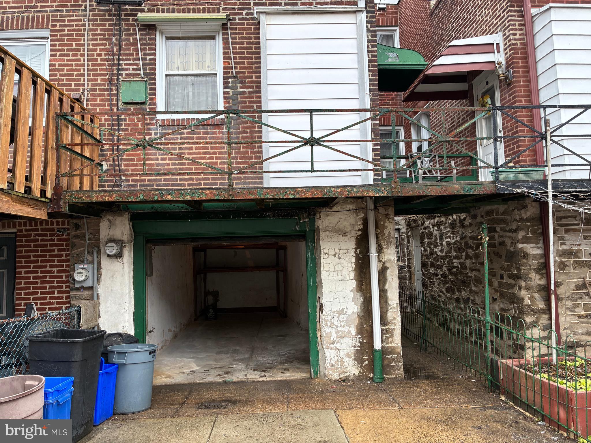 MAYFAIR (WEST) - Residential