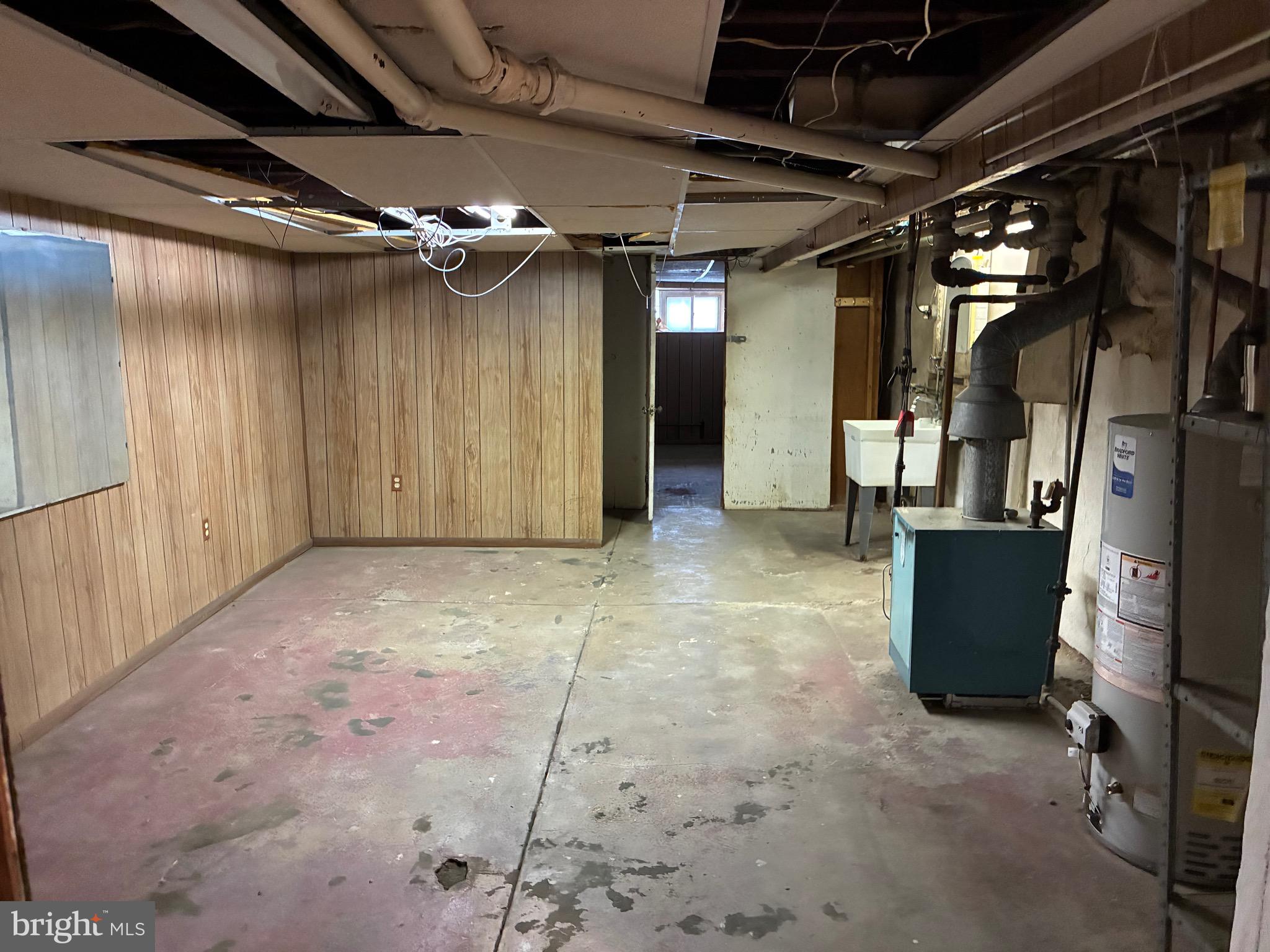 MAYFAIR (WEST) - Residential