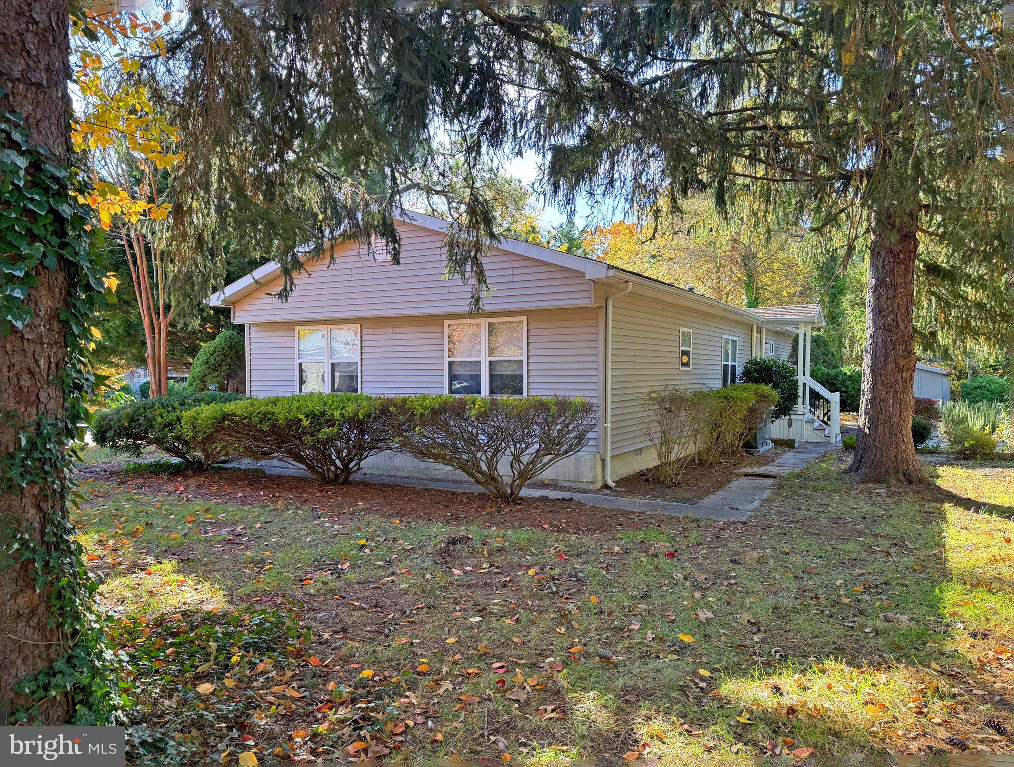 CAMELOT MHP - Residential