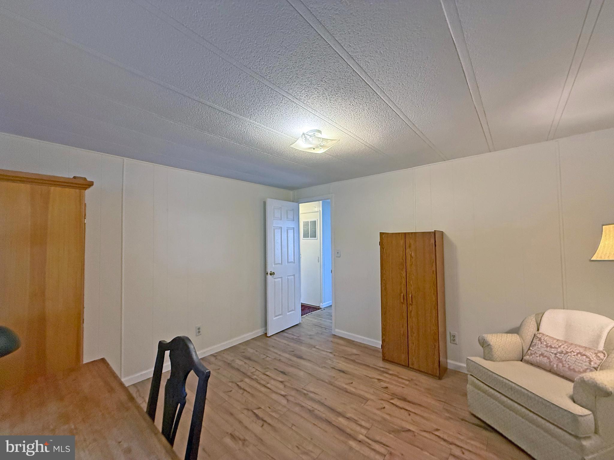 CAMELOT MHP - Residential