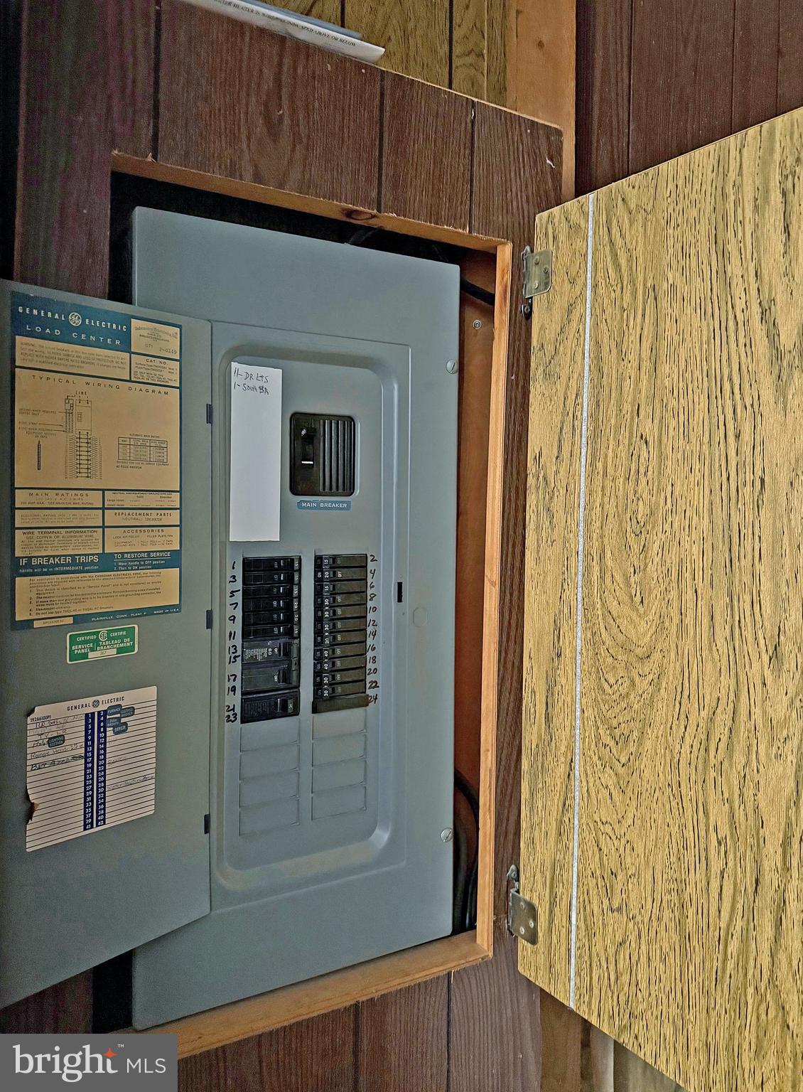 CAMELOT MHP - Residential