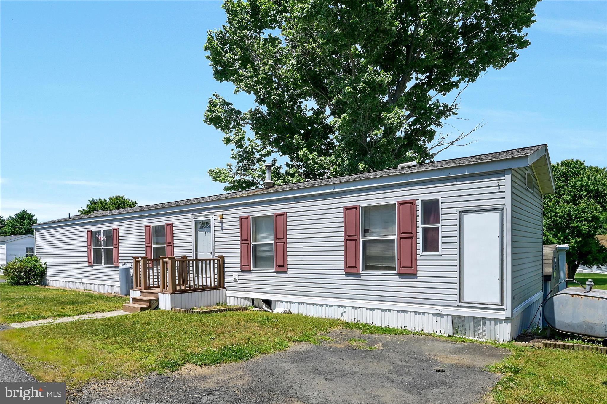 11 FRIEDEN MANOR A A