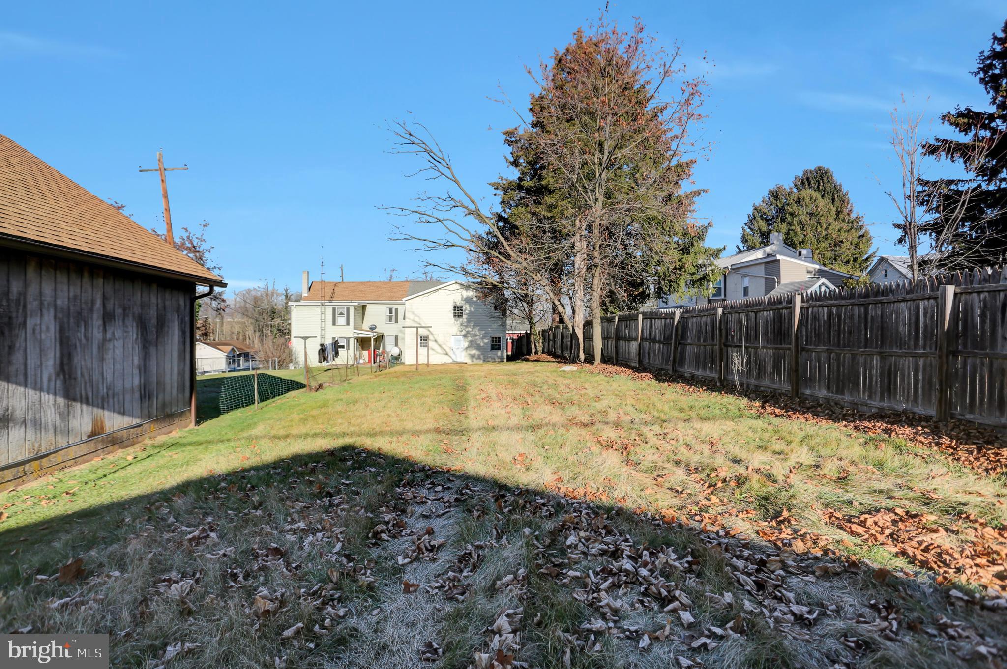 NEWVILLE BOROUGH - Residential