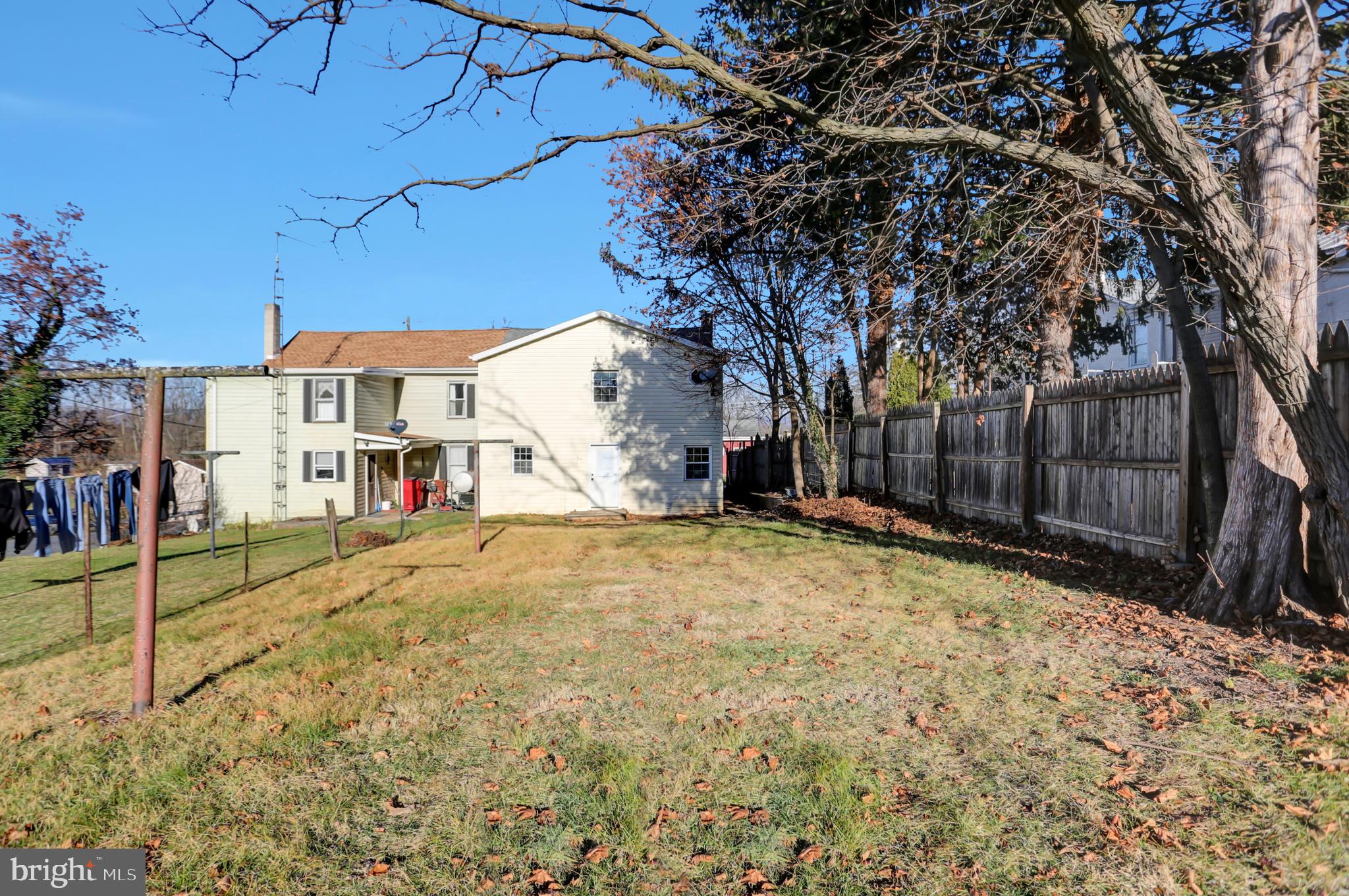 NEWVILLE BOROUGH - Residential