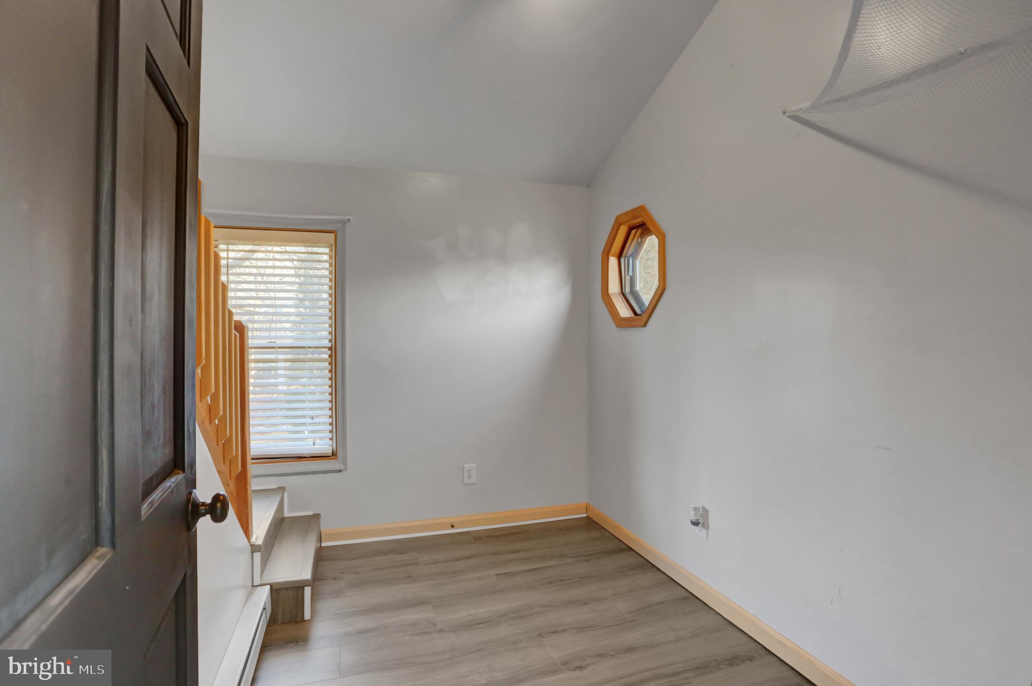 NEWVILLE BOROUGH - Residential