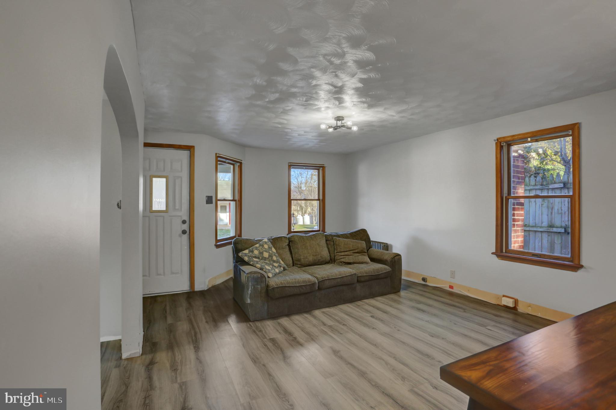 NEWVILLE BOROUGH - Residential