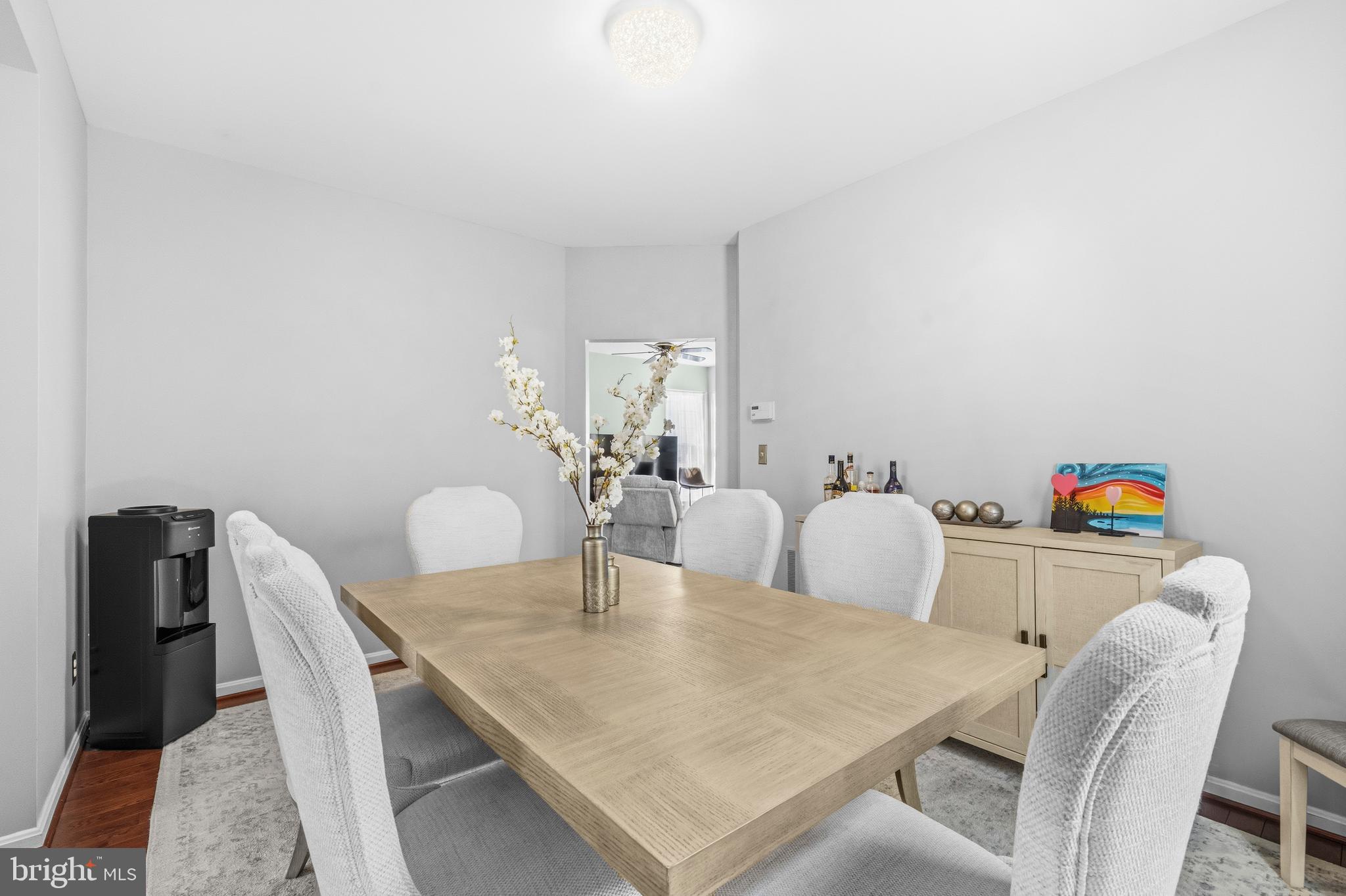 MEADOWGATE - Residential